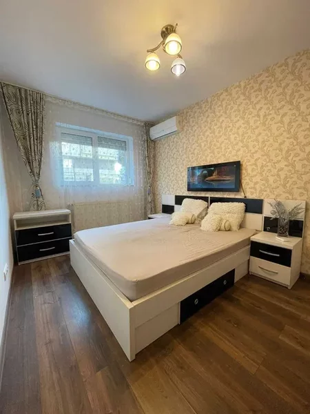 Titan - Trapezului - Metrou 1 Decembrie, 2 camere, bloc 2015, loc parcare